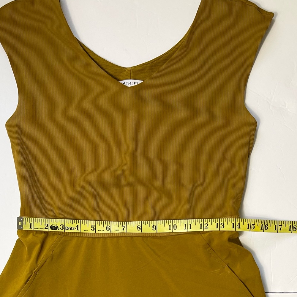 Gorgeous ATHLETA Ryder Dress Brass Yellow Gold Sz Medium - Picture 8 of 11